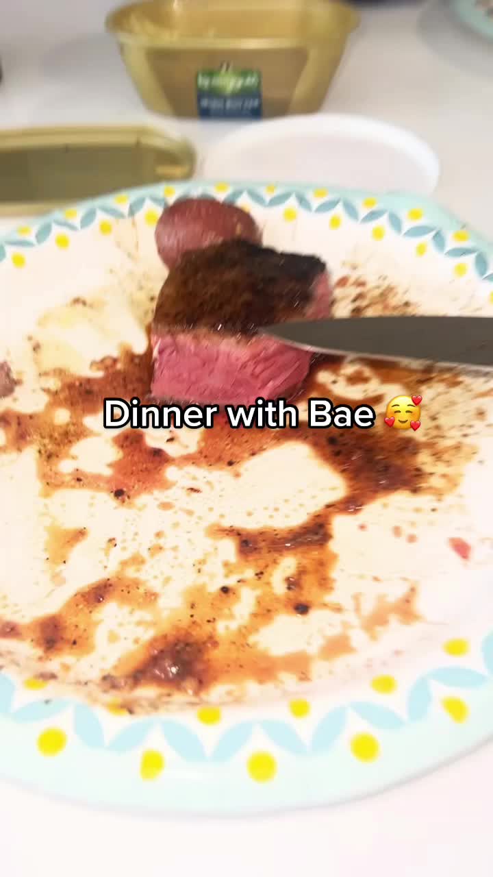 Just a lovely dinner 😂